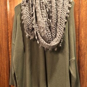 XXL Forrest green turtleneck sweater